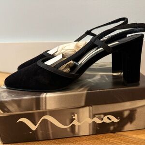 Vintage Nina black formal heels size 10